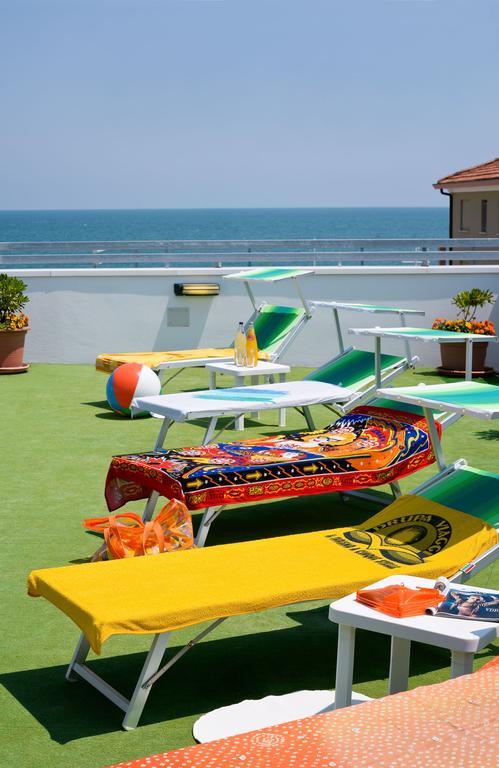 Hotel Ciondolo D'Oro Rimini Ngoại thất bức ảnh