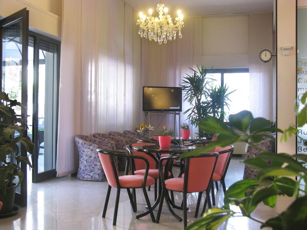 Hotel Ciondolo D'Oro Rimini Ngoại thất bức ảnh